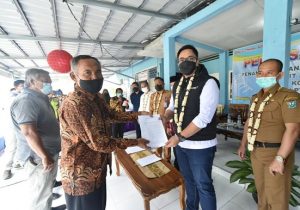 133 KK Warga Keban Agung Terima Surat Tanah Dari PTBA