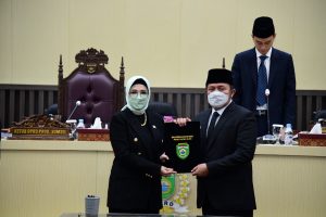 DPRD Provinsi Sumsel Menyetujui Raperda Pertangung Jawaban Pelaksanaan APBD TA 2021