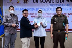 Ketua DPRD R.A Anita Neoringhati Buka UKW ke-38 PWI Sumsel