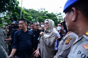 DPRD Propinsi Sumsel Temui Aksi Unjuk Rasa Menolak Kenaikan Harga BBM
