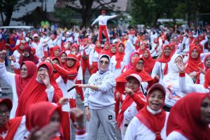 Peringati Hari Jantung Sedunia, Ketua DPRD Provinsi Sumsel Ikuti Senam Jantung Sehat