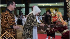 Hj RA Anita Noeringhati Hadiri SINODE III Keuskupan Agung Palembang