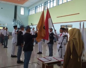 Pengurus OSIS SMKN 1 Lahat Resmi Dilantik, Ini Pesan Kepala SMKN 1 Lahat 