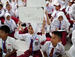 Dukung Kemampuan Akademik Pelajar, Bukit Asam Hadirkan Lomba Cepat Tepat dan Speech Competition